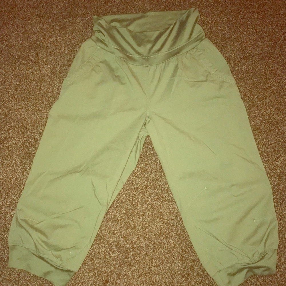 💕💕WOMENS CUTE ADIDAS JOGGER CAPRI PANTS💕💕